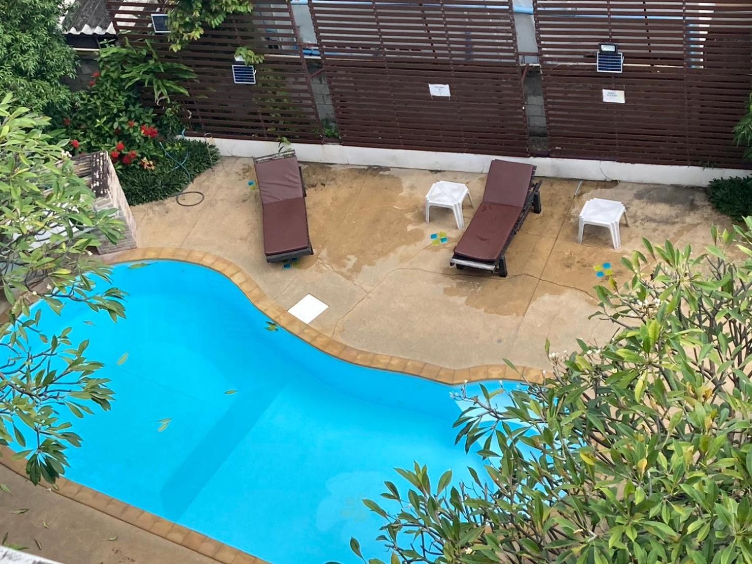Wiriya House Hostel Chiang Mai Bagian luar foto